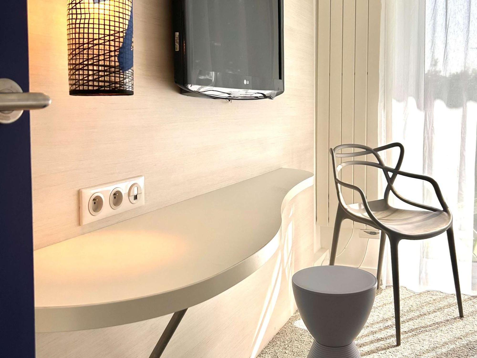 Hotel Ibis Styles Quiberon Centre Exterior foto